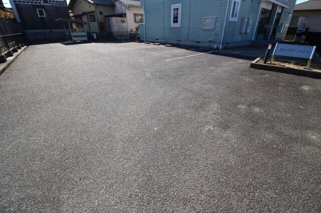 ガーデンハイツの物件外観写真