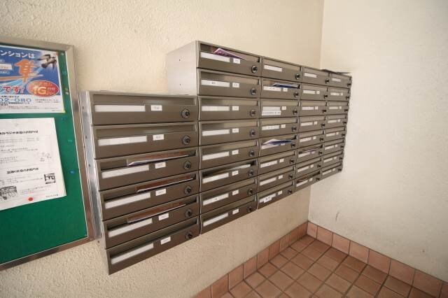 ナガシオビルの物件外観写真