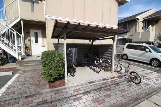 ハイツNINOWARI A棟の物件外観写真