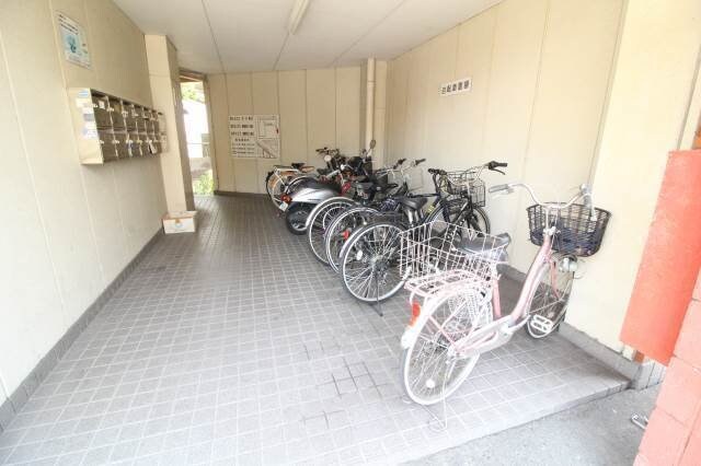 ローレル富町の物件外観写真