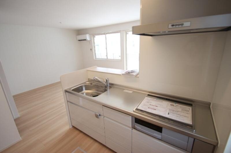 ラフィーネ下中野　C棟の物件内観写真