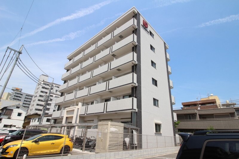 アーバンパレス医大南の物件外観写真