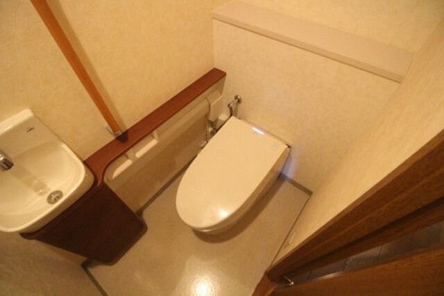 ファミールタワープラザ岡山の物件内観写真