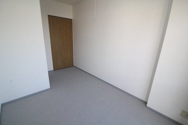 ファミールタワープラザ岡山の物件内観写真