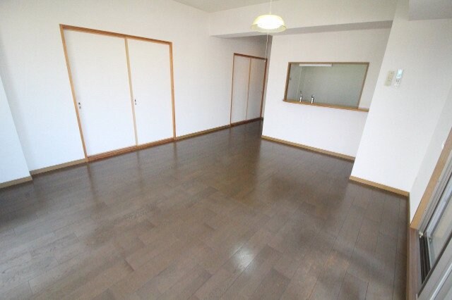 ファミールタワープラザ岡山の物件内観写真