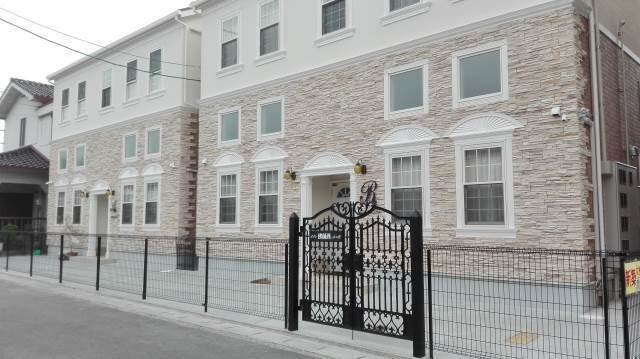 メゾン佛蘭西Ｂの物件外観写真