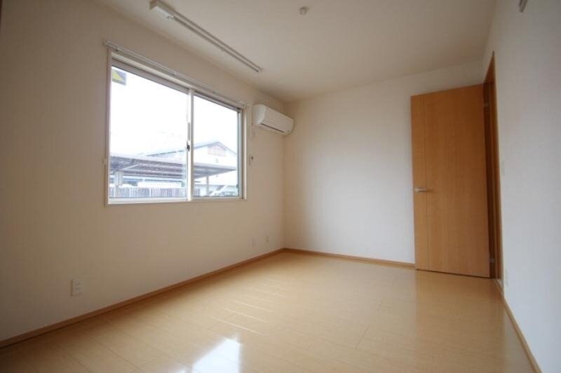 サンハイム青江の物件内観写真