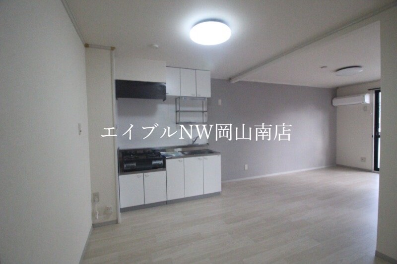 岡山駅 バス53分  岡南産婦人科入口下車：停歩5分 1階の物件内観写真
