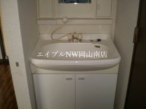 岡山駅 バス30分  浜野入口下車：停歩8分 2階の物件内観写真