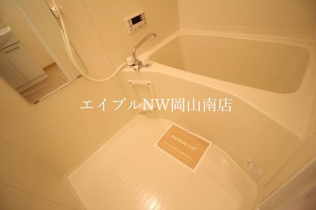 岡山駅 バス35分  三蟠郵便局北下車：停歩4分 1階の物件内観写真