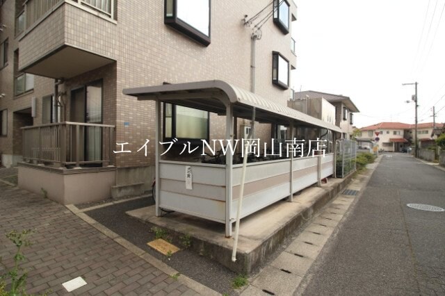 岡山駅 バス30分  若葉町下車：停歩3分 1階の物件外観写真