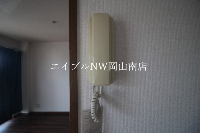 岡山駅 バス30分  若葉町下車：停歩3分 2階の物件内観写真
