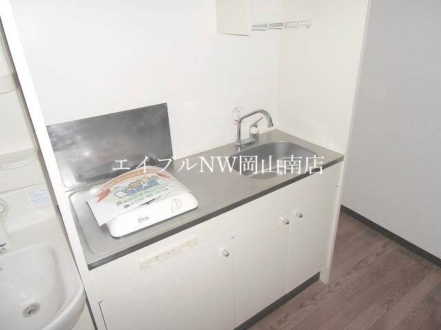 岡山駅 バス40分  松浜町下車：停歩1分 4階の物件内観写真