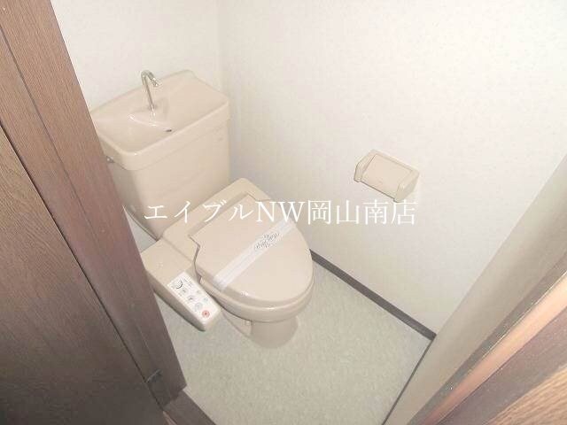 岡山駅 バス40分  松浜町下車：停歩1分 4階の物件内観写真