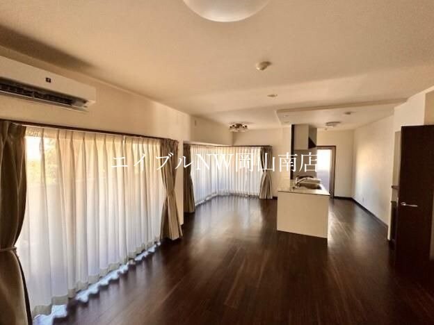 田町駅 徒歩2分 2階の物件内観写真