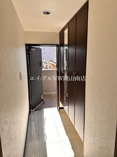 田町駅 徒歩2分 2階の物件内観写真