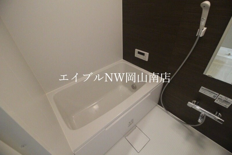 岡山駅 バス40分  岡電バス・新福・岡山交通本社前下車：停歩5分 4階の物件内観写真