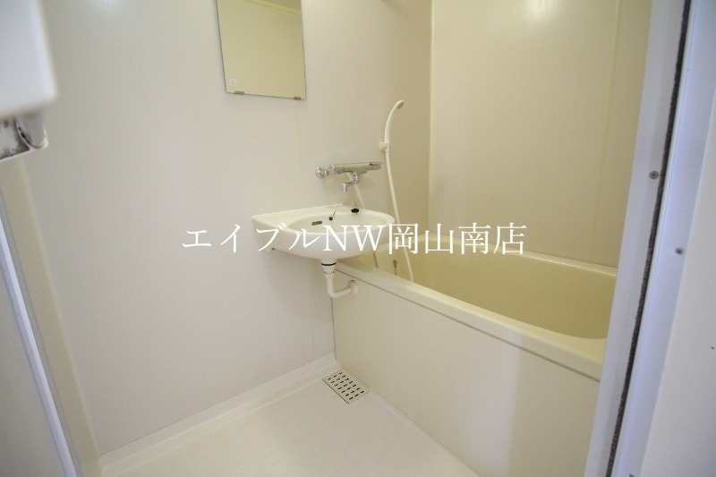 妹尾駅 徒歩49分 2階の物件内観写真