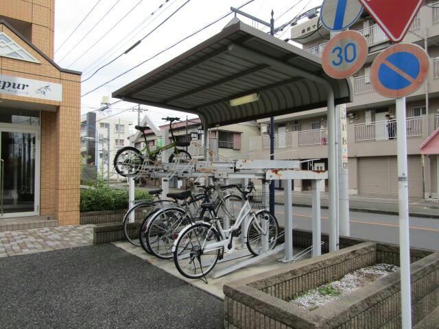 オーピュールの物件外観写真