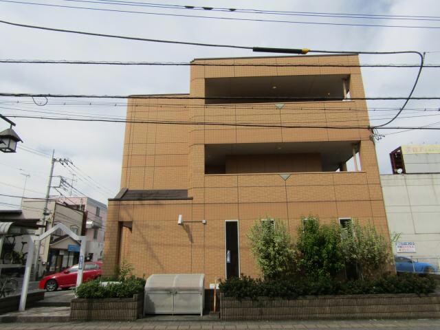 オーピュールの物件外観写真