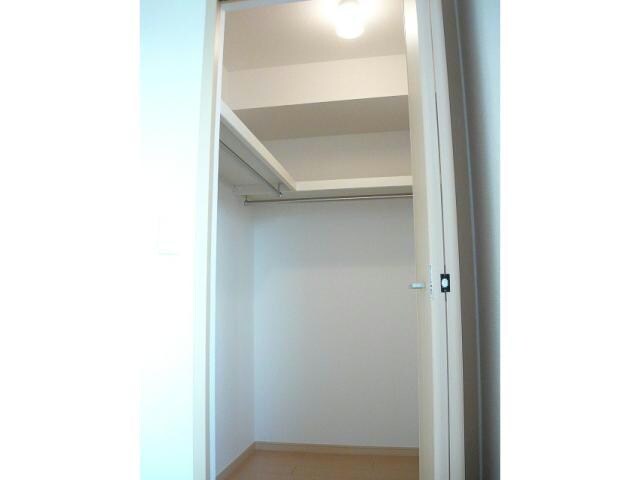 ピオニー　サワグチの物件内観写真