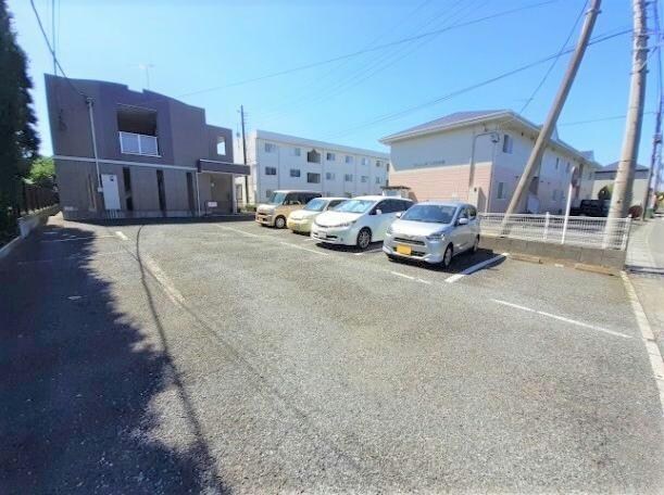 ヴィレッジトミタDの物件外観写真