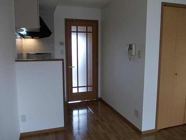 ヴィレッジトミタDの物件内観写真