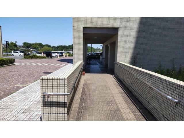 ビレッジハウス東松山タワー　1号棟の物件外観写真