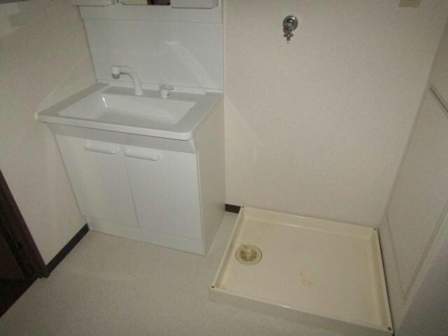 鴻巣東ハイツの物件内観写真