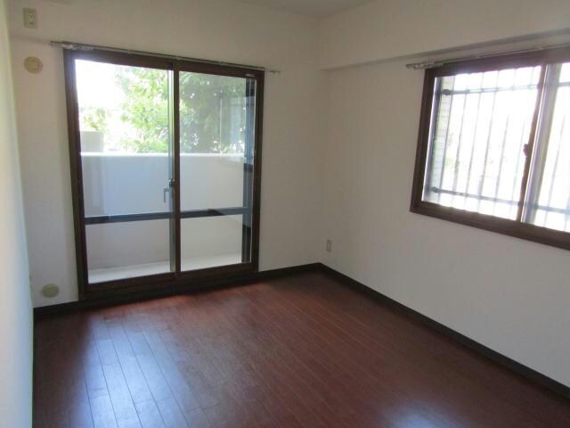 鴻巣東ハイツの物件内観写真