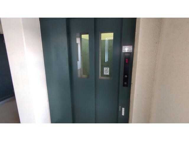 メルカード本庄の物件外観写真