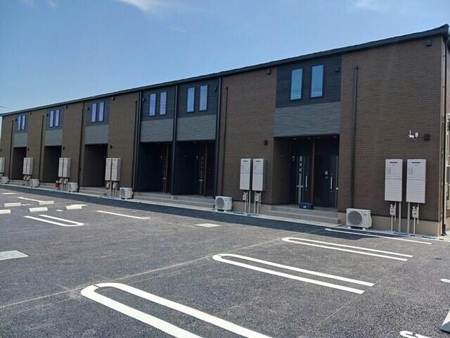 ヒカルサ東松山の物件外観写真