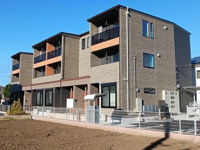 ドルチェヴィータⅢ(東松山市山崎町)の物件外観写真