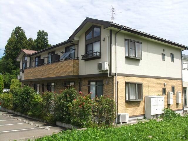 モントレー多賀城Ⅲの物件外観写真