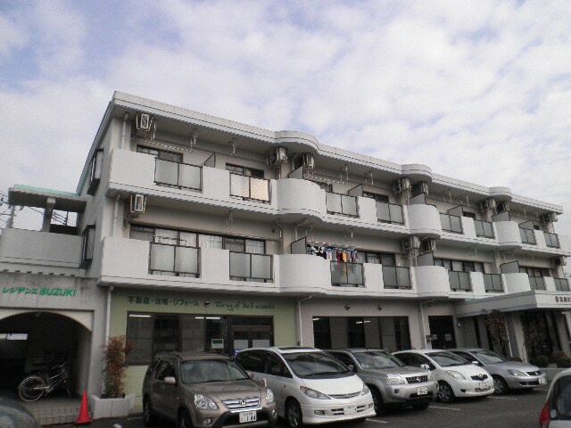 レジデンスSUZUKIの物件外観写真