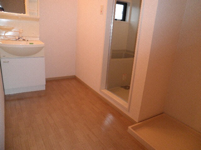 グランディール下馬Bの物件内観写真