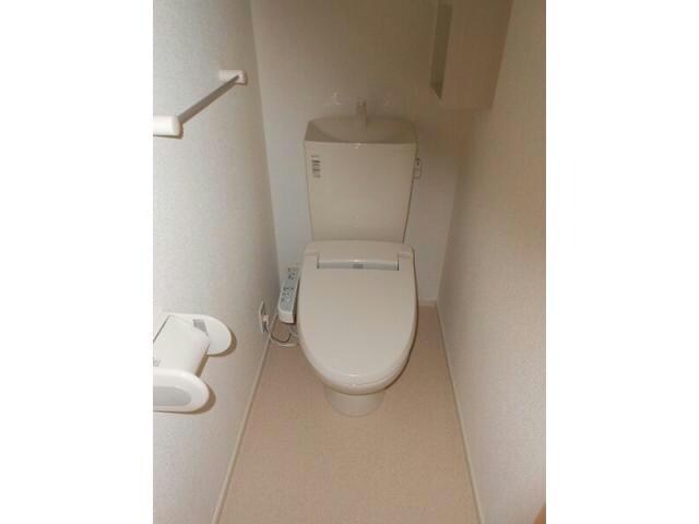 シャトレ菊ヶ岡Aの物件内観写真