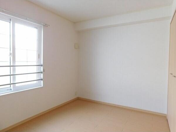 シャトレ柏木の物件内観写真