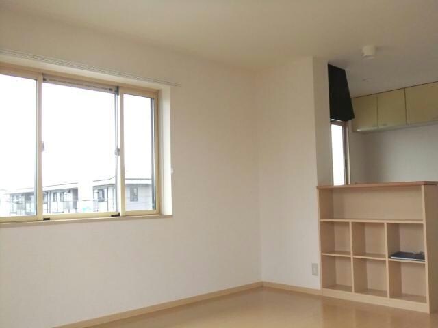 ローランドホワイトDの物件内観写真