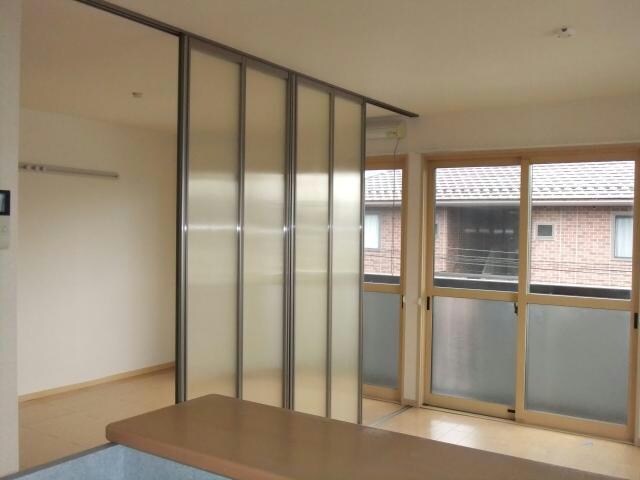 ローランドホワイトDの物件内観写真