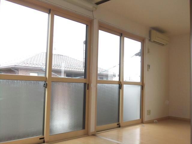 ローランドホワイトDの物件内観写真