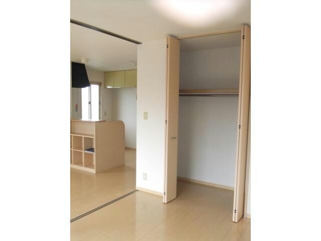 ローランドホワイトDの物件内観写真