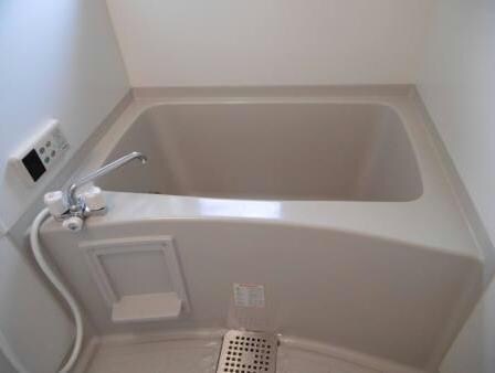 ローランドホワイトDの物件内観写真