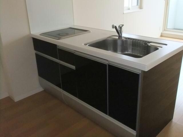 ザ・スカイ・ファイブ参番館の物件内観写真