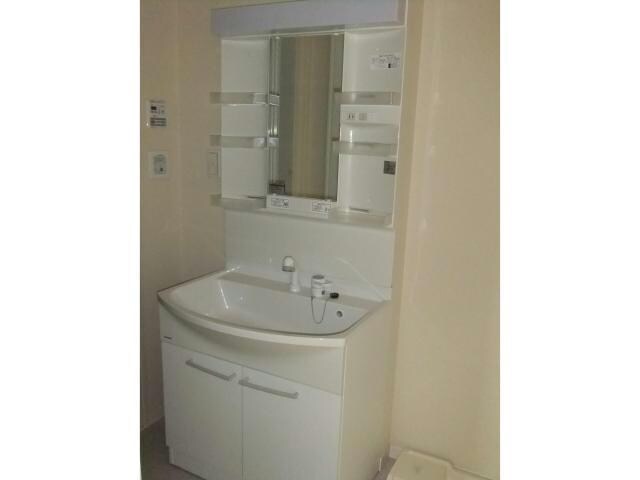 ザ・スカイ・ファイブ参番館の物件内観写真