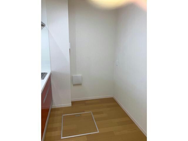 ザ・スカイ・ファイブ参番館の物件内観写真