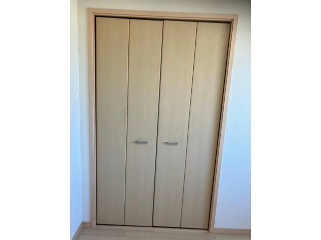 フリューゲルⅡの物件内観写真