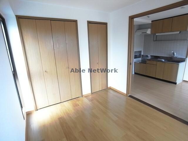 クリスタルガーデンⅠの物件内観写真