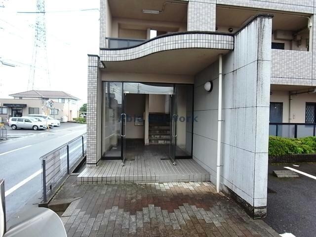 クリスタルガーデンⅠの物件外観写真