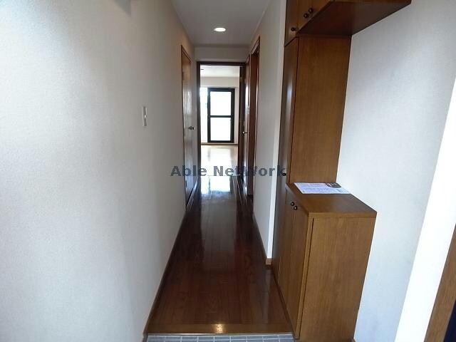 クリスタルガーデンⅠの物件内観写真